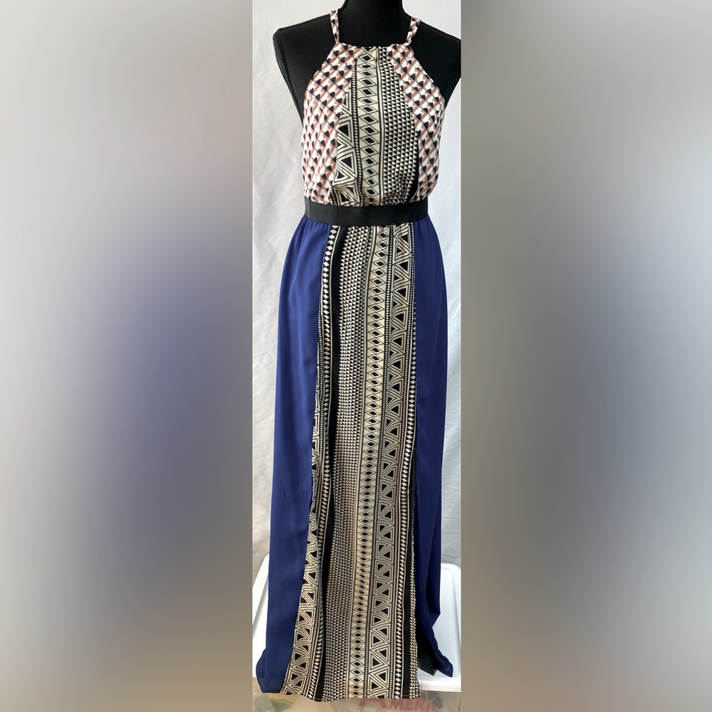 Maxi dress size small